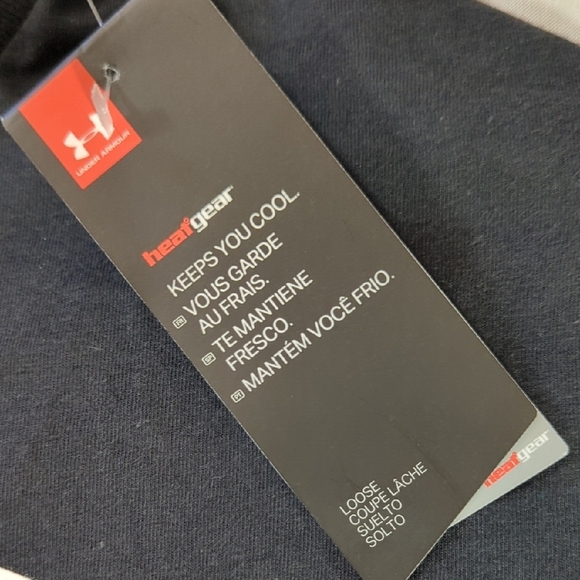 NEW Under Armour Black and White Short Sleeve Tee - Picture 3 of 12